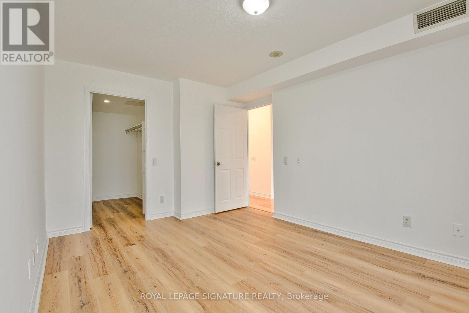 705 - 8 Mondeo Drive, Toronto, Ontario  M1P 5C7 - Photo 26 - E13662588