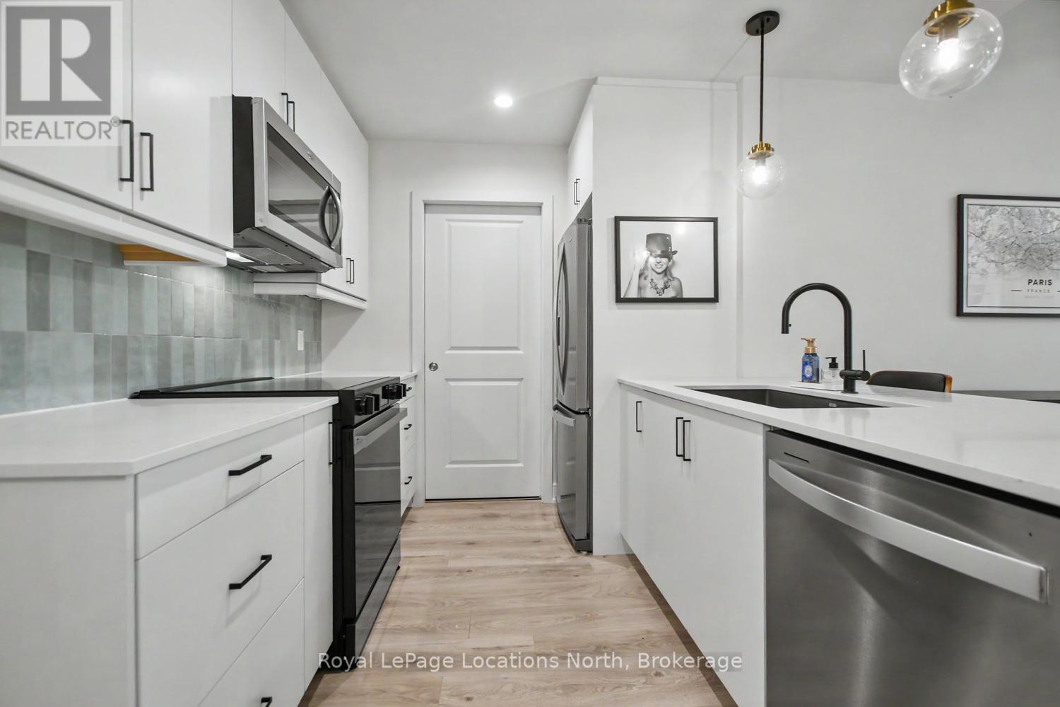 121 Mary Street, Clearview (Creemore), Ontario  L0M 1G0 - Photo 6 - S13662682