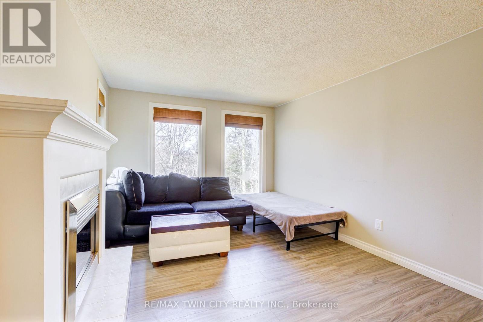 22 Blackhorne Crescent, Kitchener, Ontario  N2E 1T1 - Photo 14 - X13662698