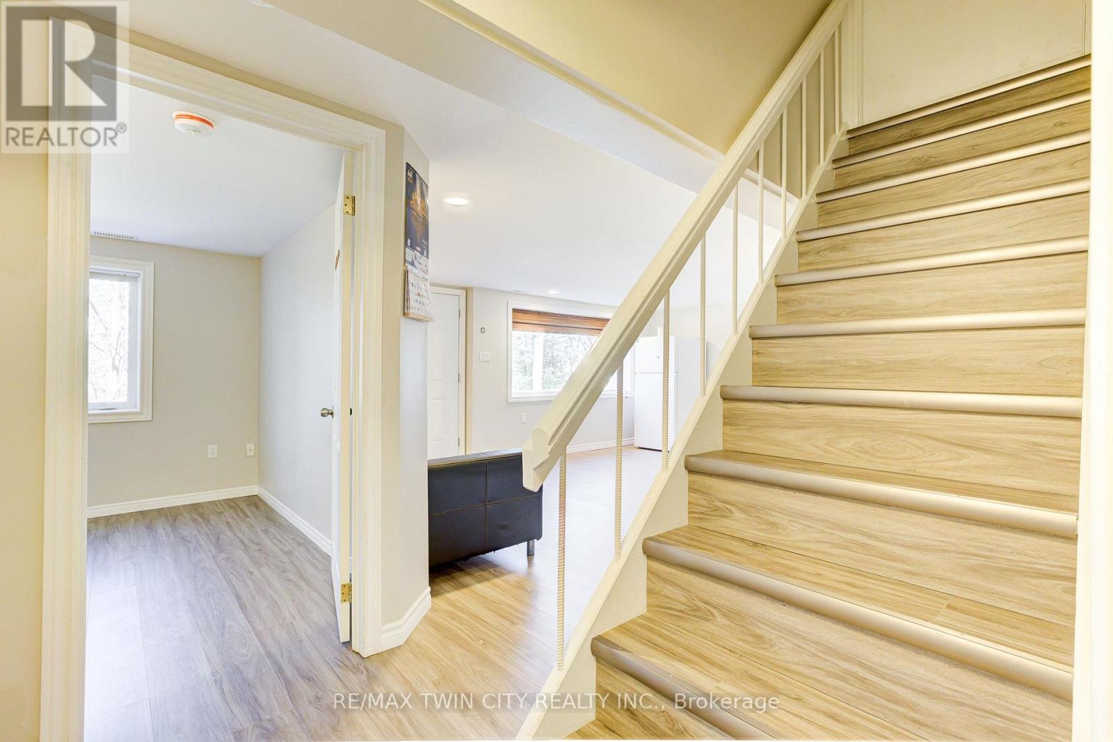 22 Blackhorne Crescent, Kitchener, Ontario  N2E 1T1 - Photo 24 - X13662698