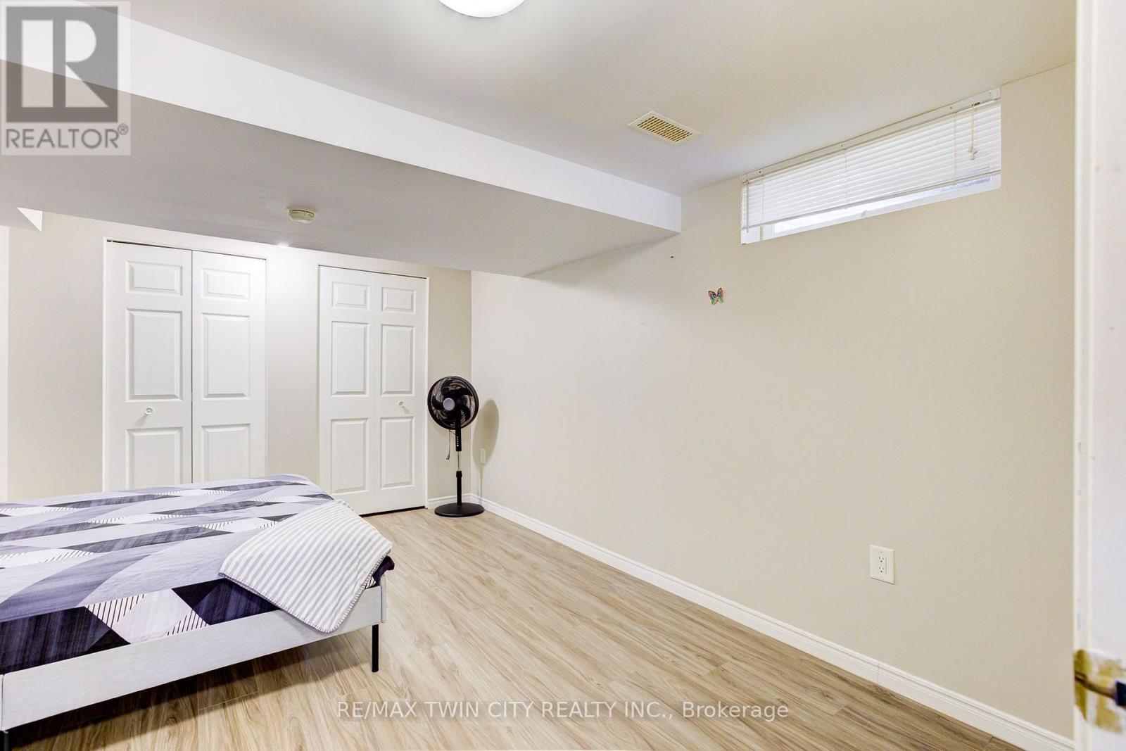 22 Blackhorne Crescent, Kitchener, Ontario  N2E 1T1 - Photo 25 - X13662698