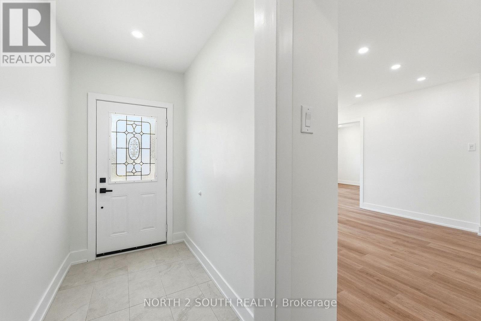 63 Chester Road, Hamilton, Ontario  L8E 1Y1 - Photo 4 - X13662808