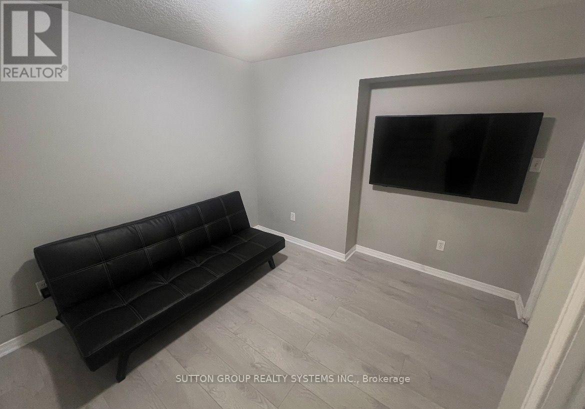 19 - 211 Veronica Drive, Kitchener, Ontario N2A 2R8 - Photo 18 - X13662822