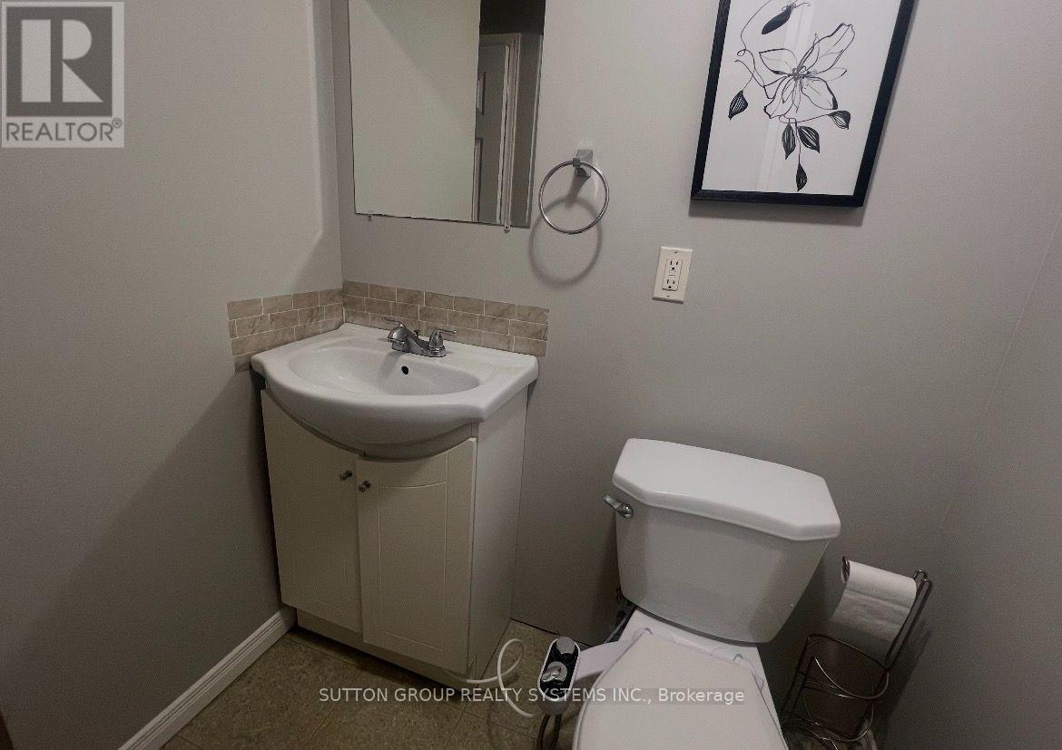 19 - 211 Veronica Drive, Kitchener, Ontario N2A 2R8 - Photo 19 - X13662822