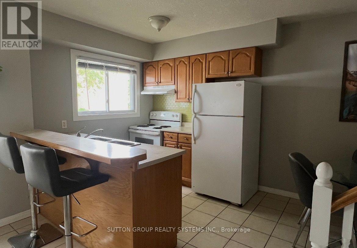19 - 211 Veronica Drive, Kitchener, Ontario N2A 2R8 - Photo 5 - X13662822