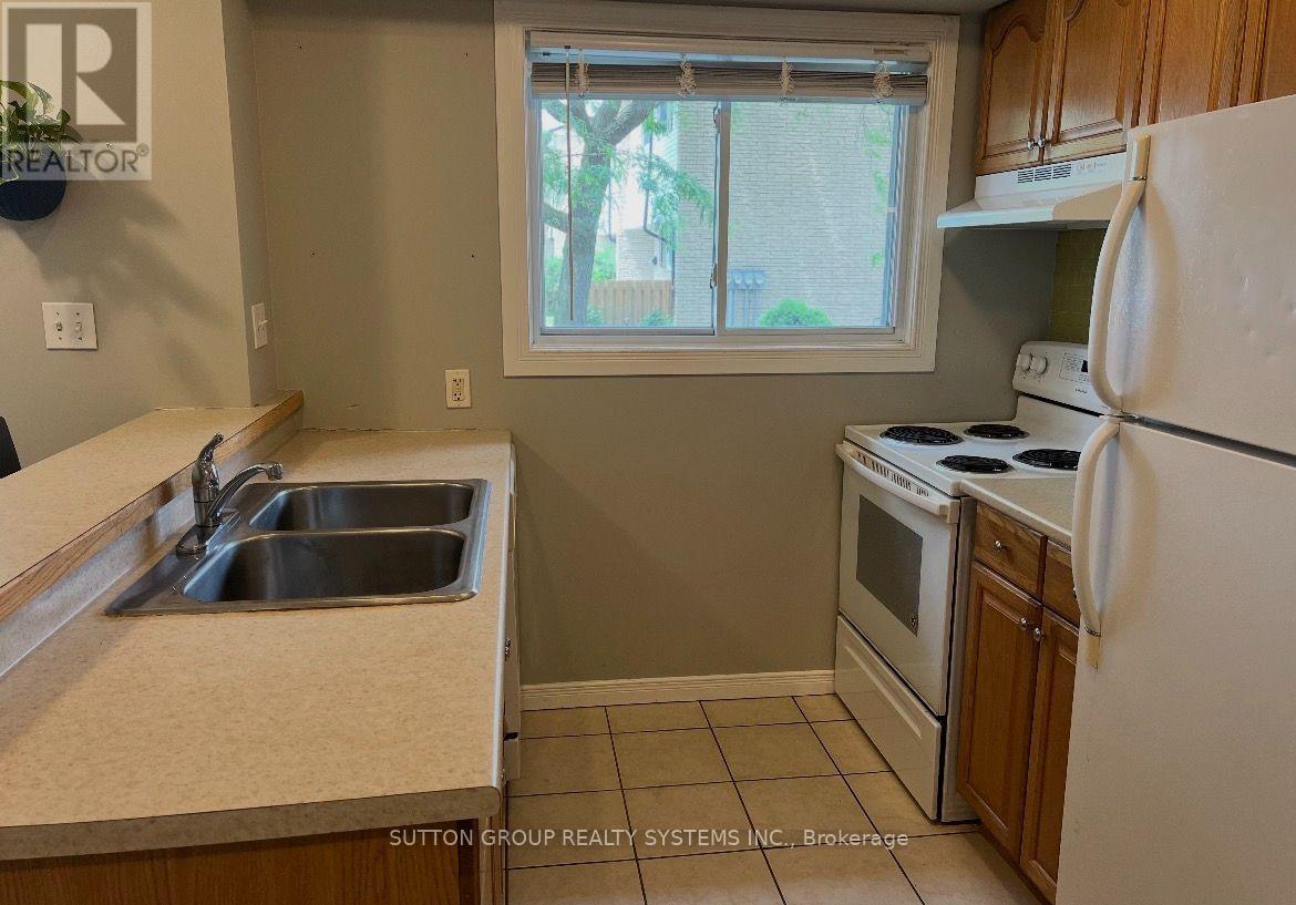 19 - 211 Veronica Drive, Kitchener, Ontario N2A 2R8 - Photo 8 - X13662822