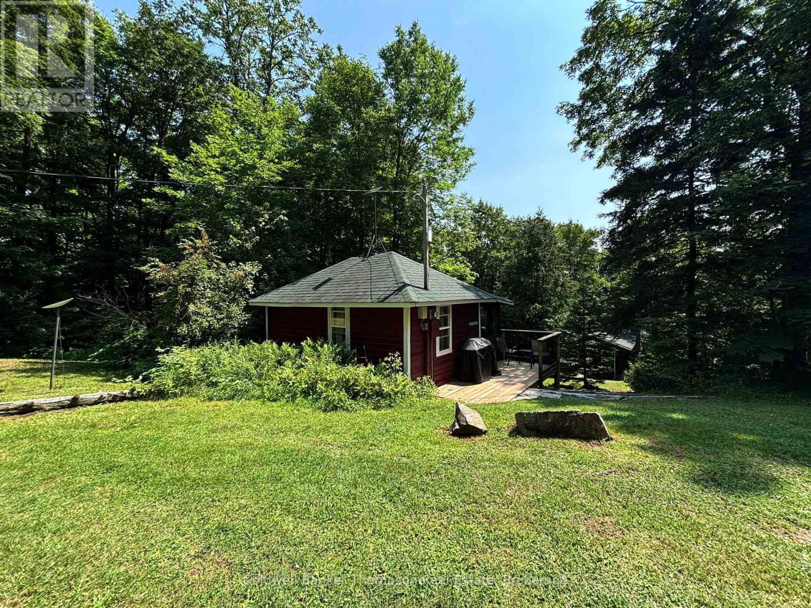 1341 Billie Bear Road, Lake Of Bays, Ontario P1H 2J6 - Photo 2 - X13662684
