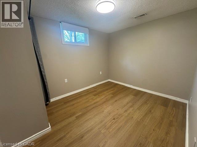 182 Lynnbrook Crescent Unit# Lower, Waterloo, Ontario  N2L 4X3 - Photo 11 - 40854038