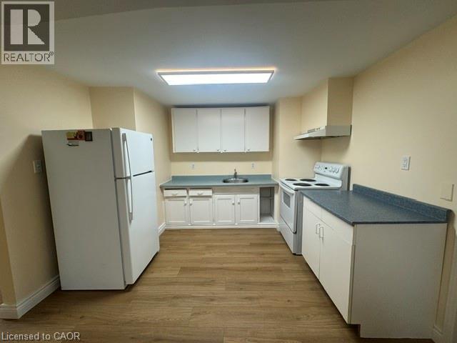 182 Lynnbrook Crescent Unit# Lower, Waterloo, Ontario  N2L 4X3 - Photo 6 - 40854038
