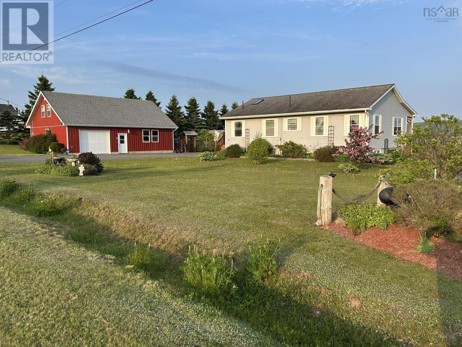 44 North River Lane, Lower Five Islands, Nova Scotia  B0M 1N0 - Photo 1 - 202616735