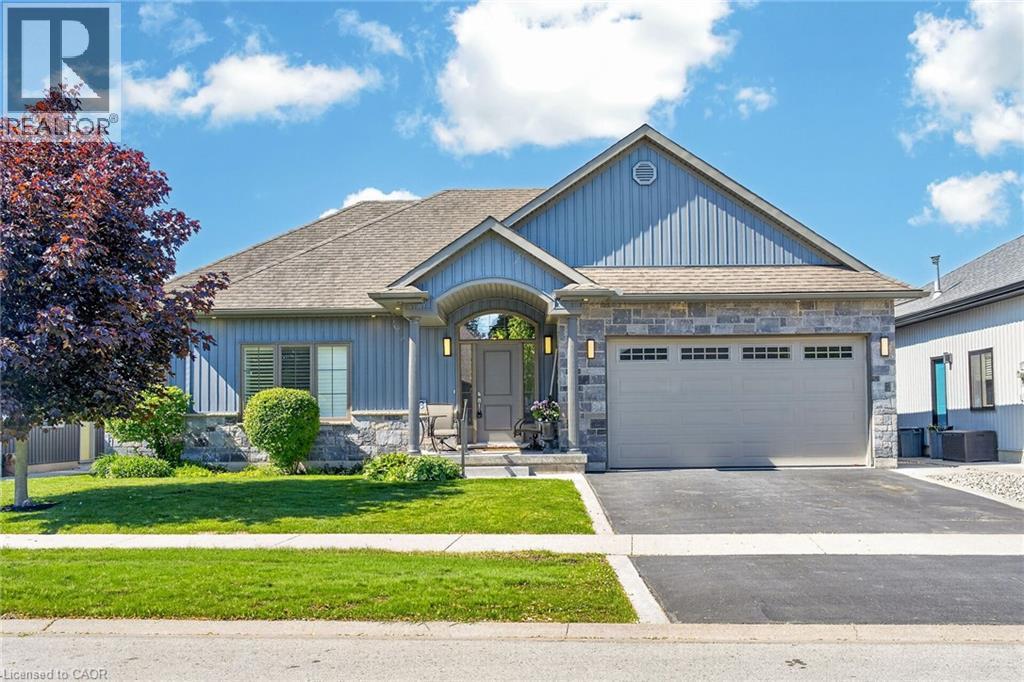 58 POSTMA Drive, Dunnville, Ontario