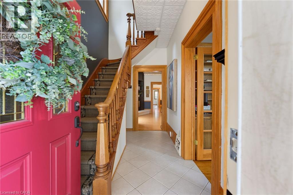 188 Chatham Street, Brantford, Ontario  N3S 4G7 - Photo 9 - 40854544