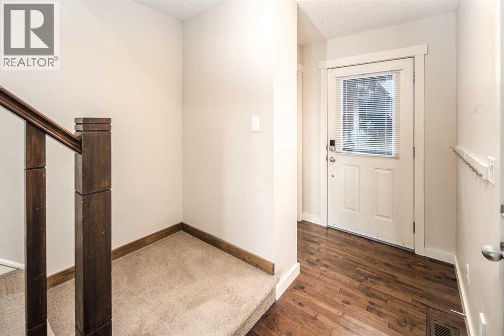 38 Nolanfield Road Nw, Calgary, Alberta  T3R 0M5 - Photo 2 - A2335699