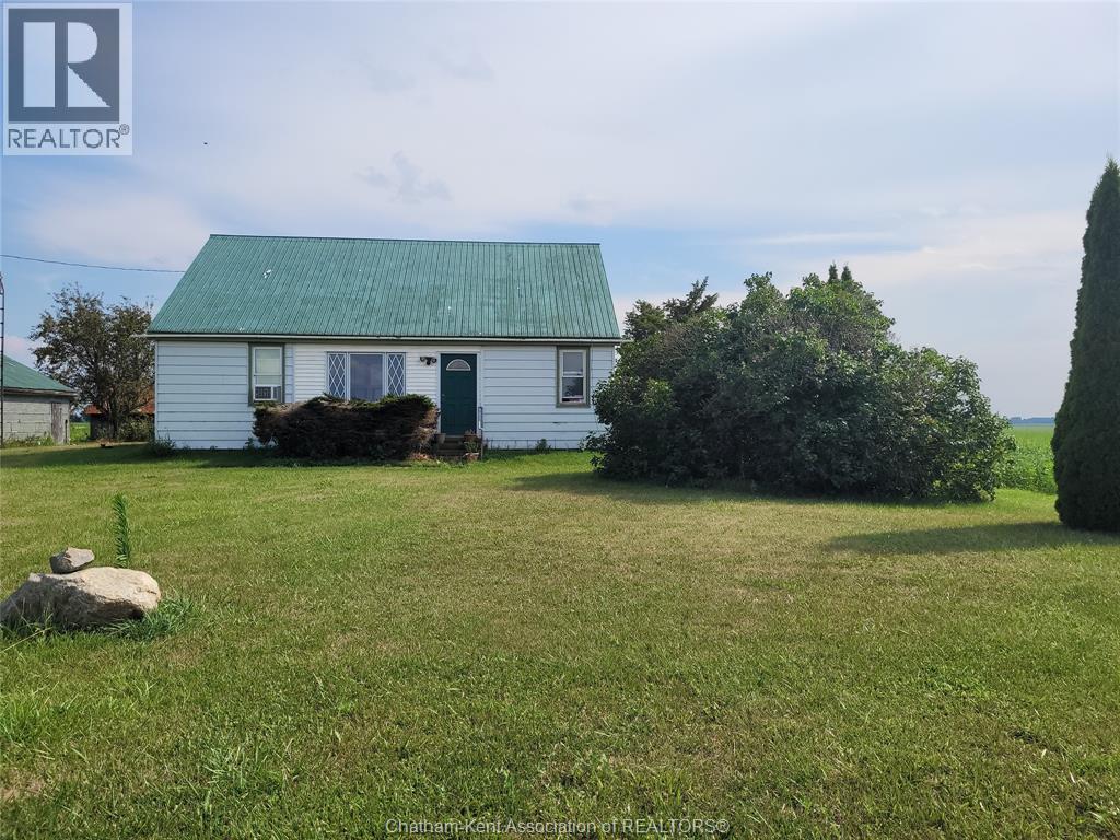 221 Holt Line, St Clair, Ontario  N0P 2B0 - Photo 1 - 26019445