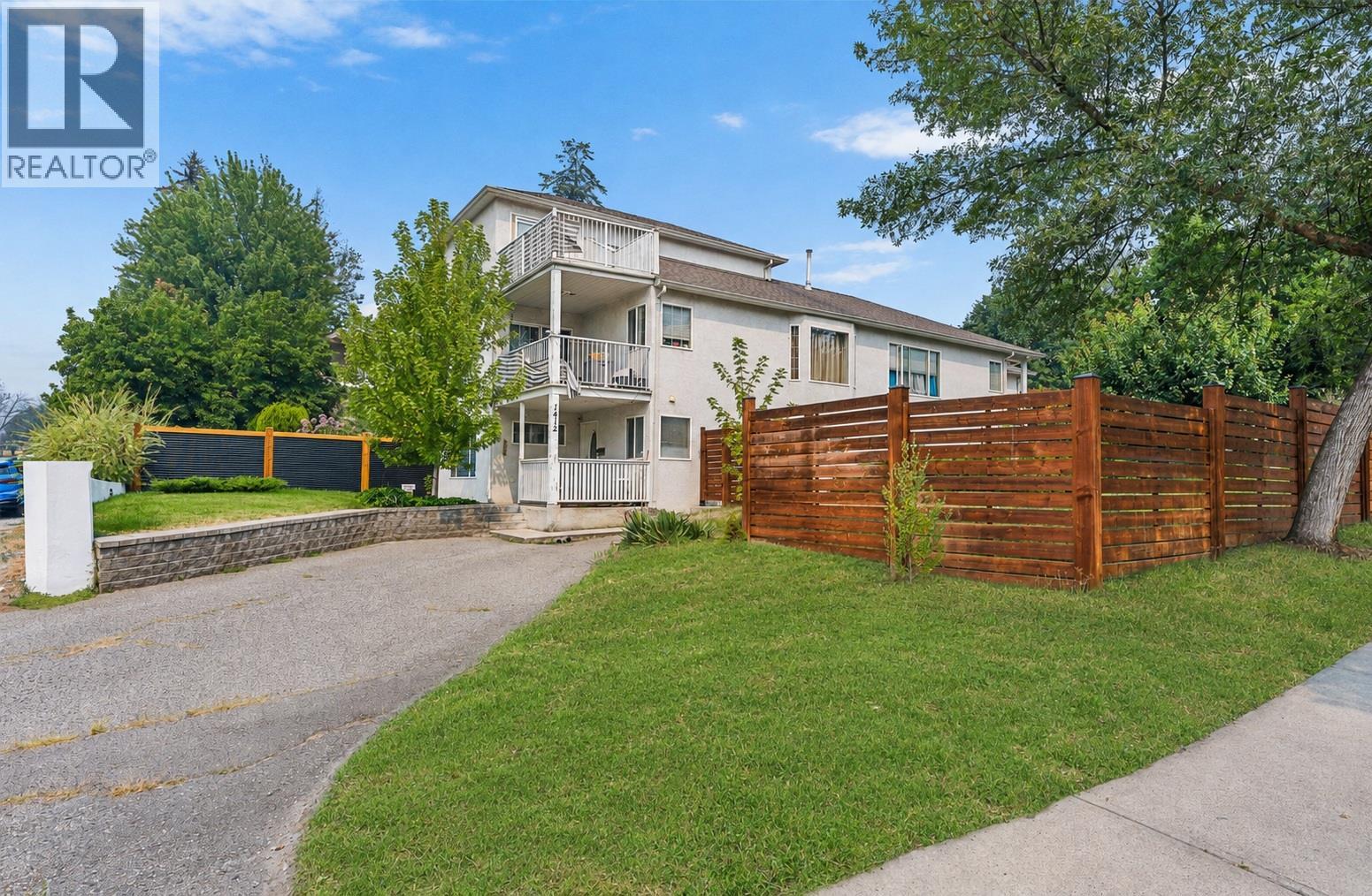 1412 Lawrence Avenue, Kelowna, British Columbia