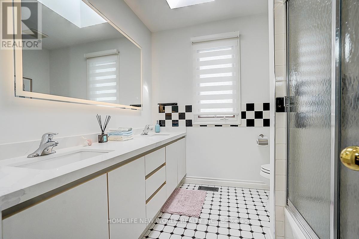 594 Woburn Avenue S, Toronto, Ontario  M5M 1L9 - Photo 24 - C13504448