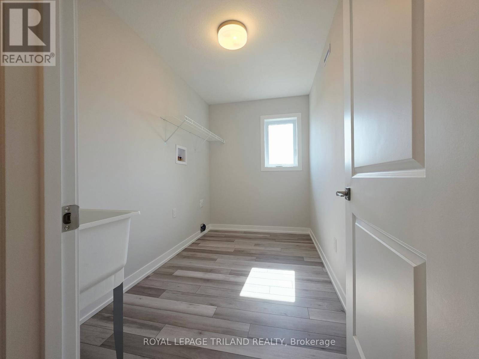 111 Styles Drive, St. Thomas, Ontario  N5R 0N8 - Photo 14 - X12641822