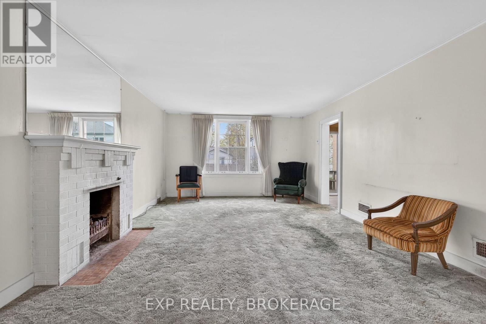 11 Carruthers Avenue, Kingston, Ontario  K7L 1L9 - Photo 8 - X13662994