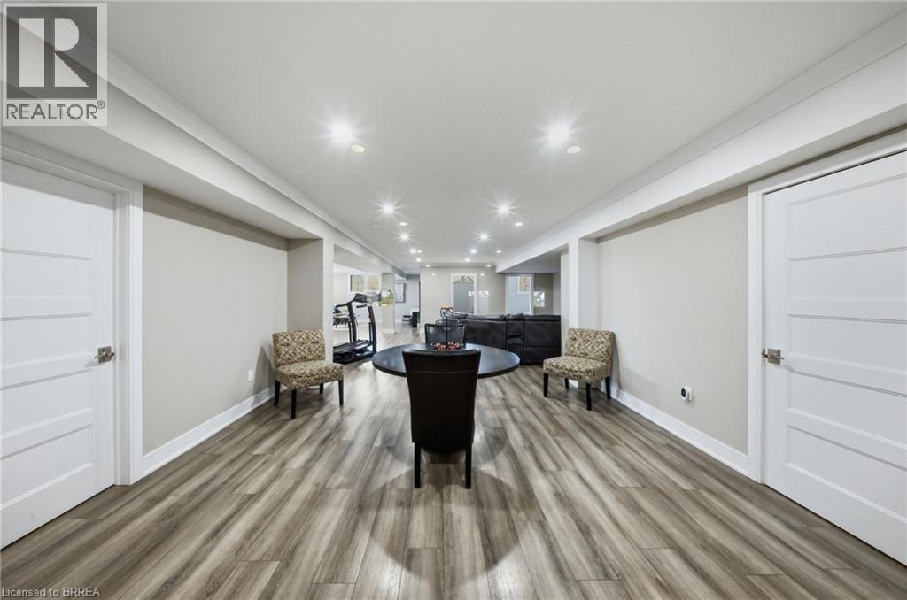 18 Harper Boulevard, Brantford, Ontario  N3T 0E1 - Photo 23 - 40854891