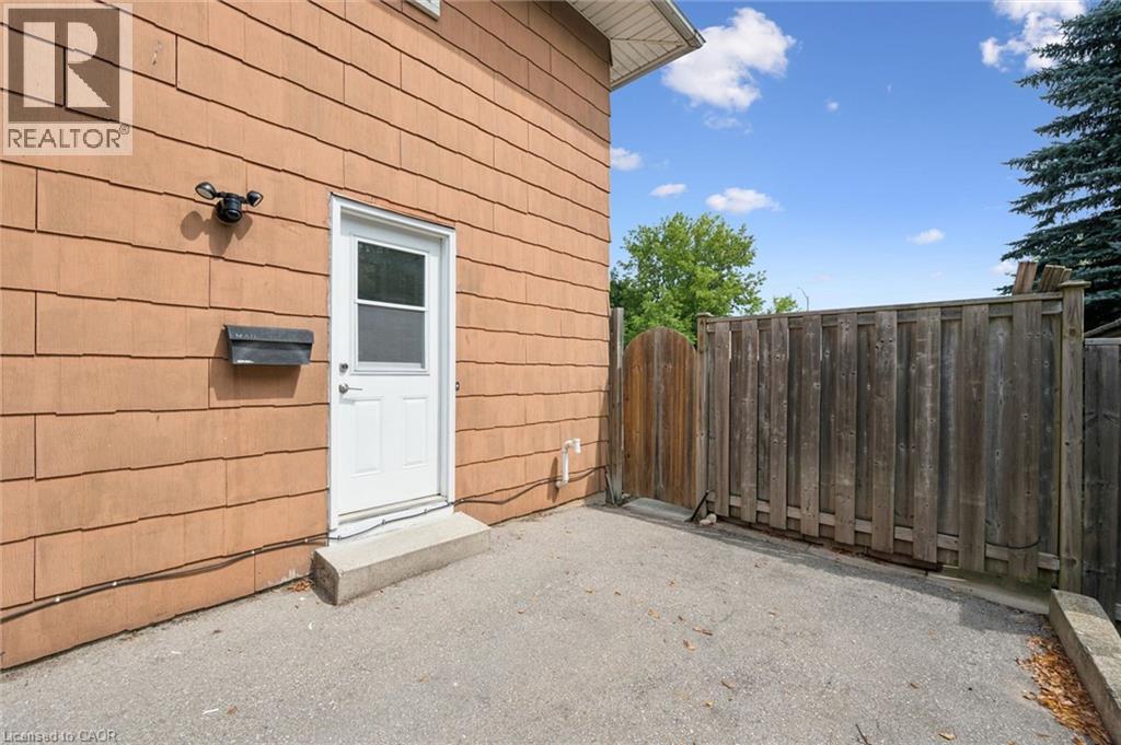 196 The Greenway, Cambridge, Ontario  N1R 6L9 - Photo 33 - 40853913