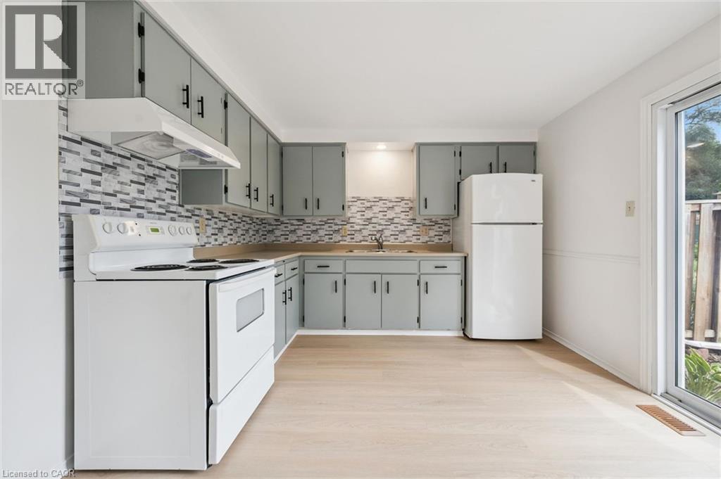 196 The Greenway, Cambridge, Ontario  N1R 6L9 - Photo 12 - 40853913
