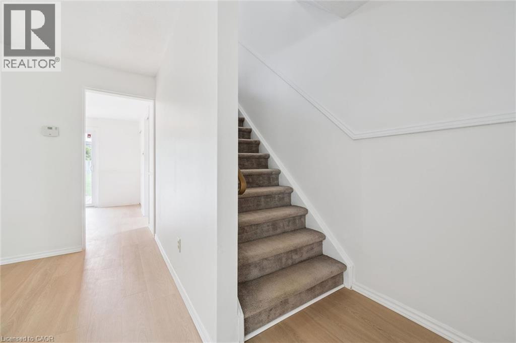 196 The Greenway, Cambridge, Ontario  N1R 6L9 - Photo 16 - 40853913