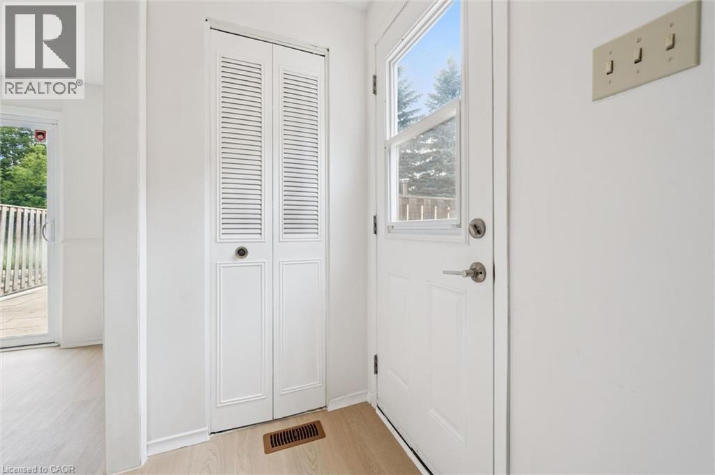 196 The Greenway, Cambridge, Ontario  N1R 6L9 - Photo 32 - 40853913