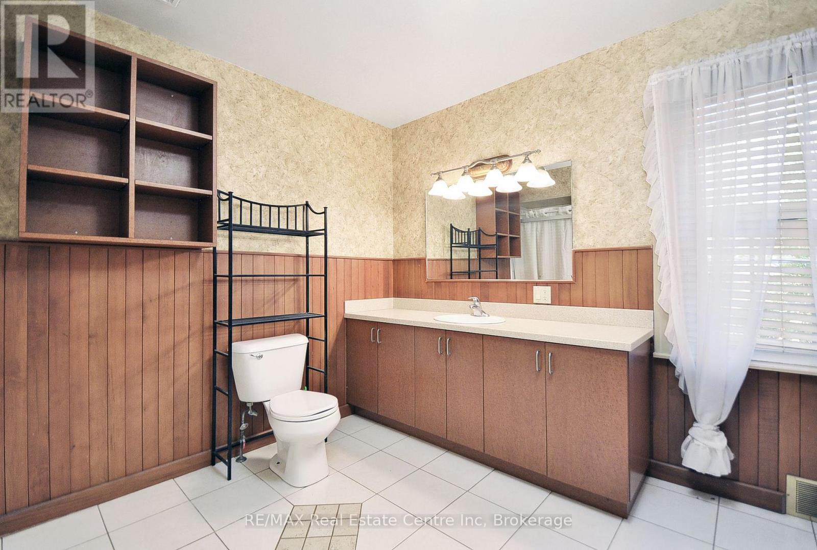 285 Albert Street W, Waterloo, Ontario  N2L 3T9 - Photo 13 - X13610856