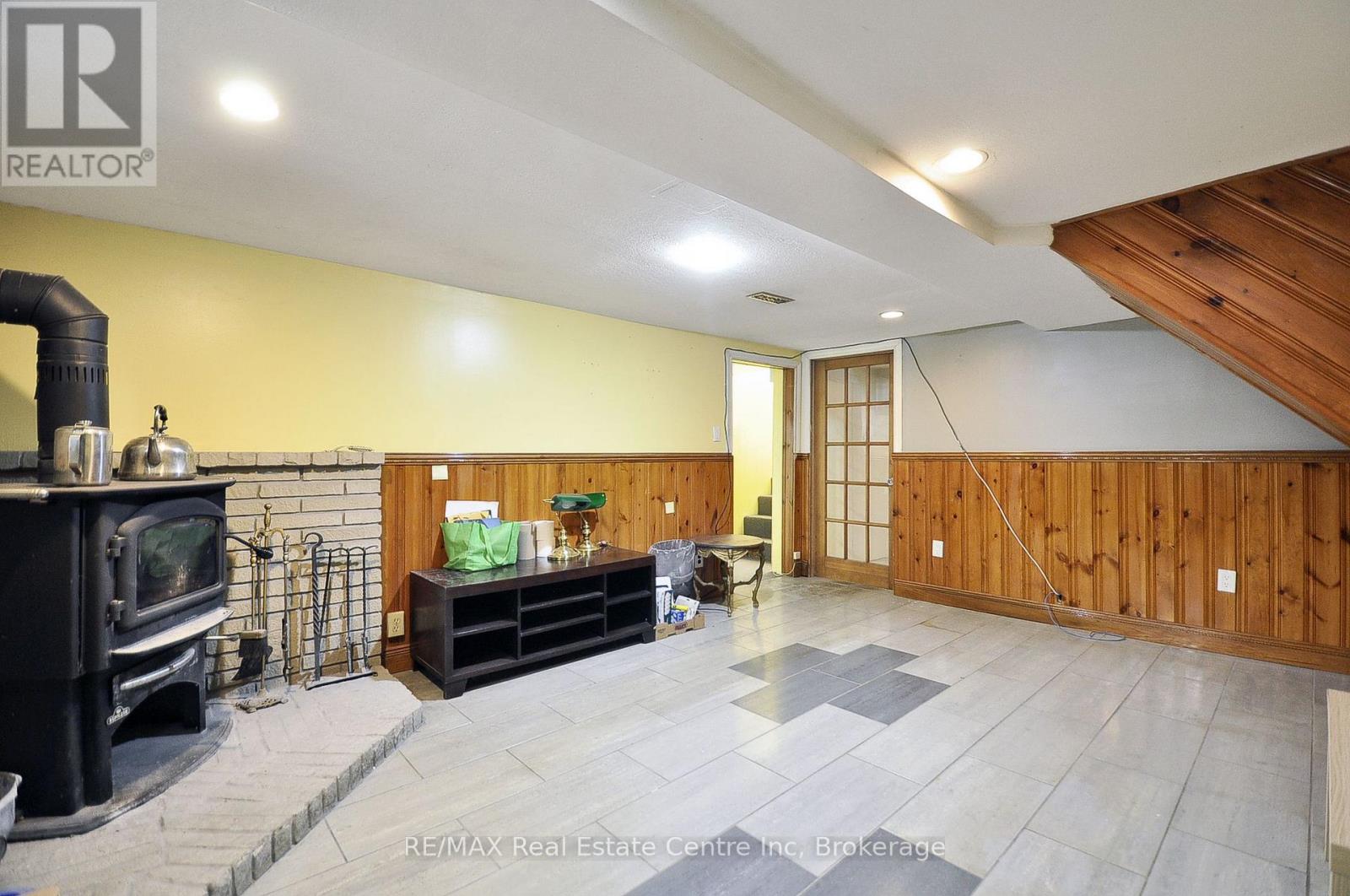 285 Albert Street W, Waterloo, Ontario  N2L 3T9 - Photo 19 - X13610856