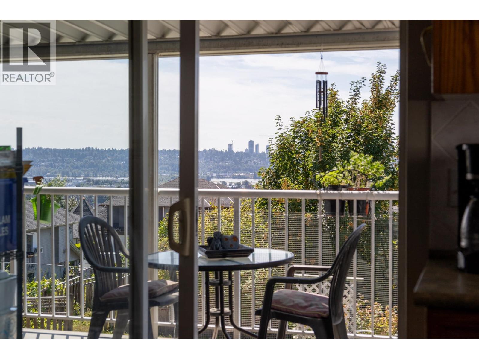 1056 Walls Avenue, Coquitlam, British Columbia  V3K 2T7 - Photo 13 - R3154659