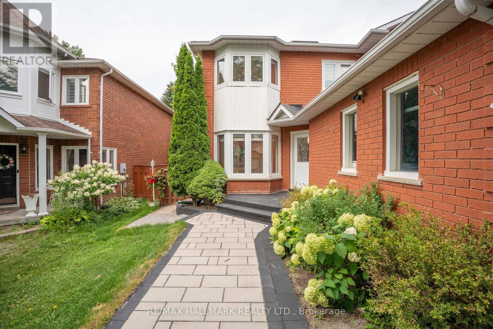 872 Hilton Boulevard, Newmarket, Ontario  L3X 2H8 - Photo 6 - N13662768