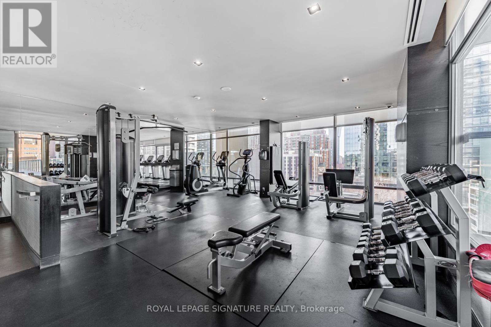 2205 - 18 Yorkville Avenue, Toronto, Ontario M4W 3Y8 - Photo 12 - C13648680