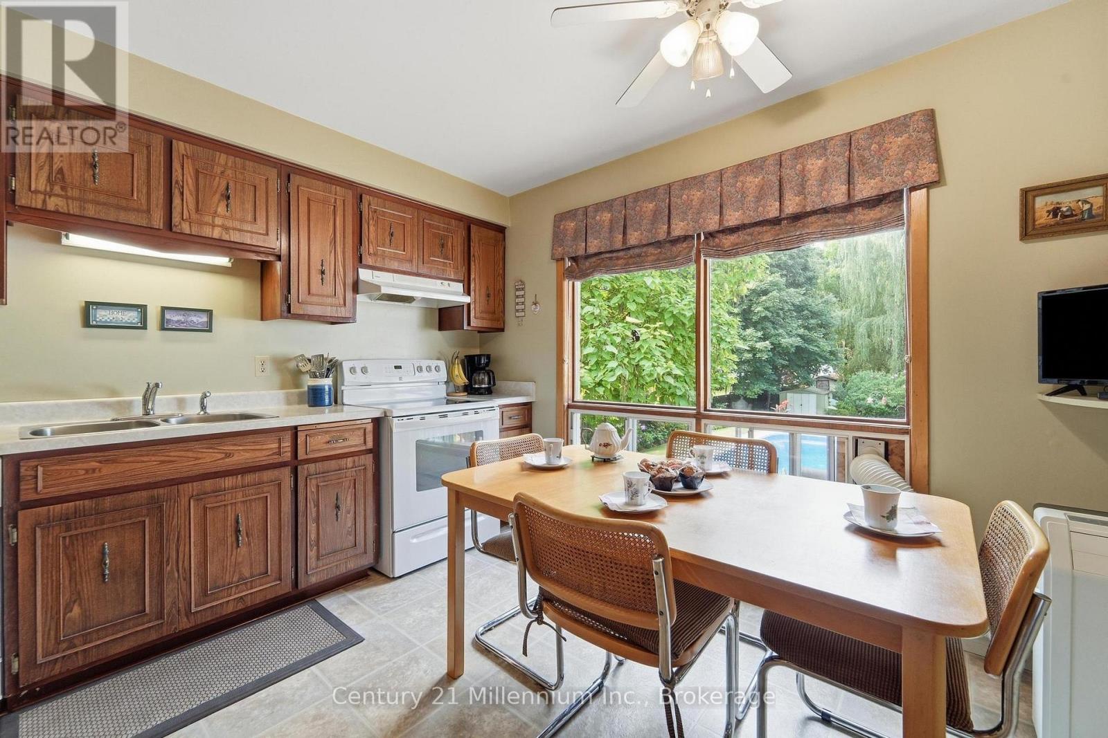 266 Parker Street, Kincardine, Ontario  N2Z 1G3 - Photo 10 - X13662930