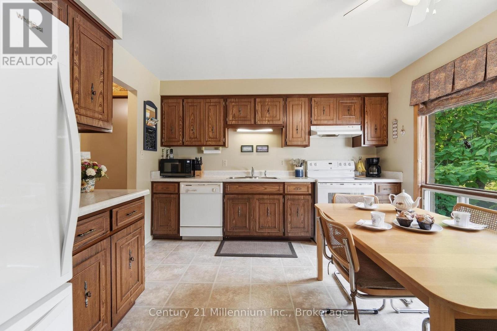 266 Parker Street, Kincardine, Ontario  N2Z 1G3 - Photo 11 - X13662930