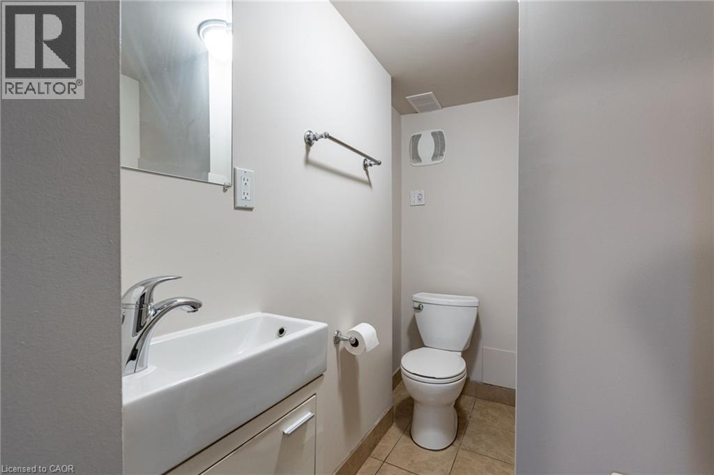 89 Carrick Avenue Unit# 3, Hamilton, Ontario  L8M 2W5 - Photo 7 - 40831509