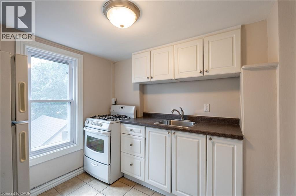 89 Carrick Avenue Unit# 3, Hamilton, Ontario  L8M 2W5 - Photo 4 - 40831509