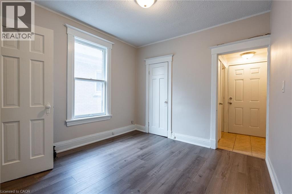 89 Carrick Avenue Unit# 3, Hamilton, Ontario  L8M 2W5 - Photo 2 - 40831509