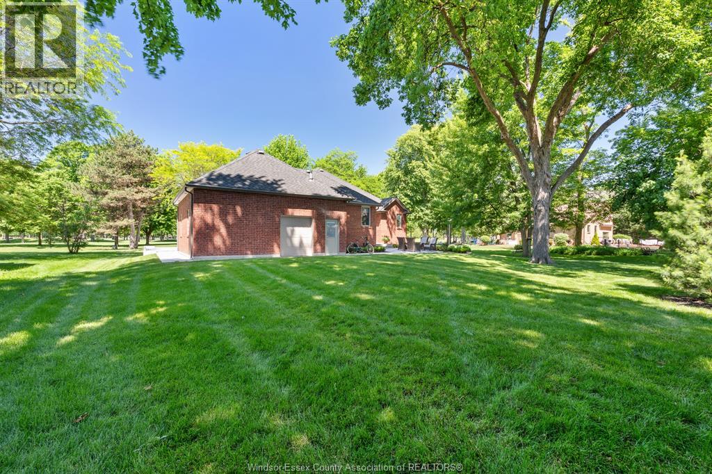 256 Pentilly Road, Tecumseh, Ontario  N8N 2K9 - Photo 43 - 26014023
