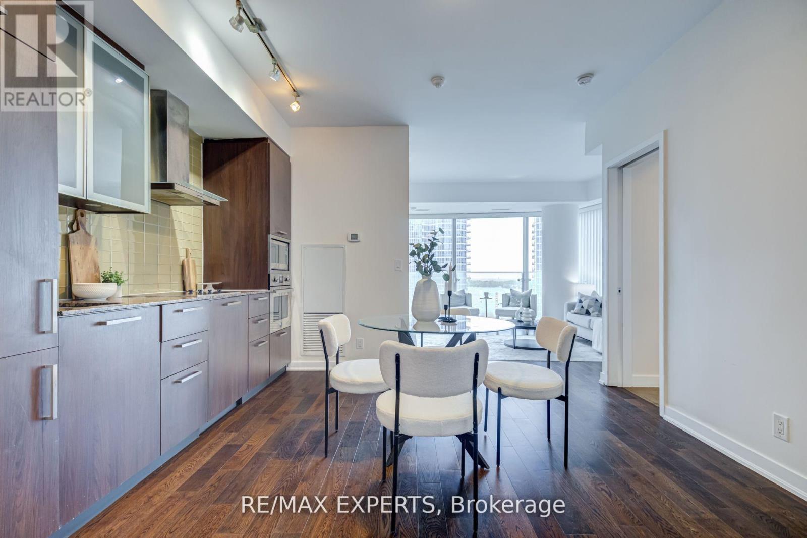 1504 - 12 York Street, Toronto, Ontario M5J 0A9 - Photo 7 - C13662896