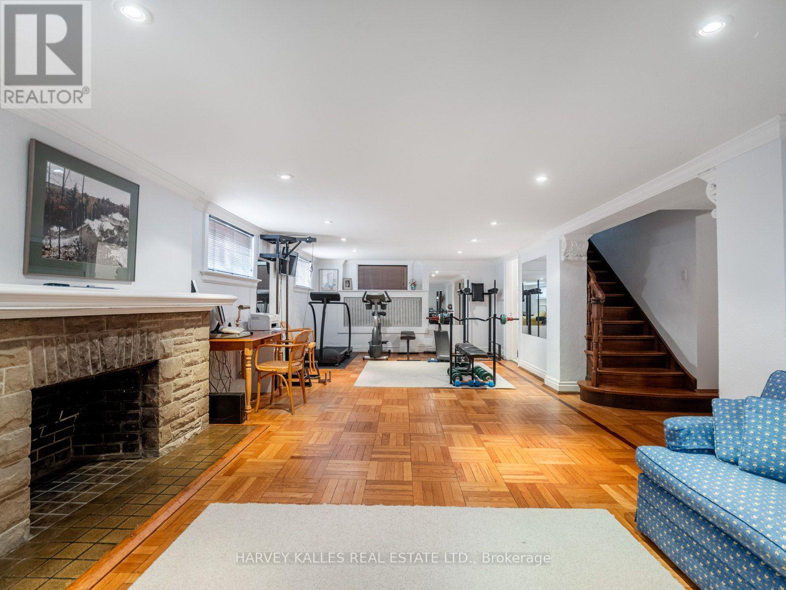 14 Dewbourne Avenue, Toronto, Ontario  M5P 1Z4 - Photo 28 - C13662952