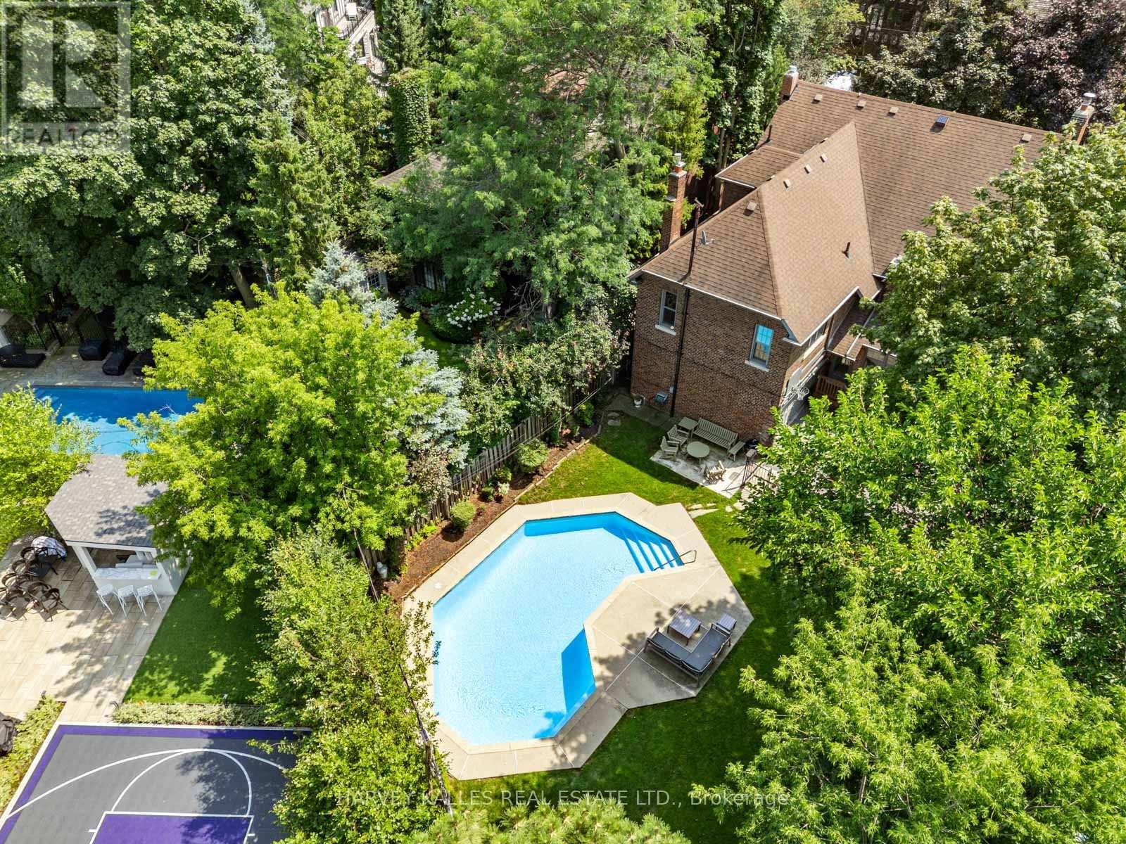 14 Dewbourne Avenue, Toronto, Ontario  M5P 1Z4 - Photo 34 - C13662952