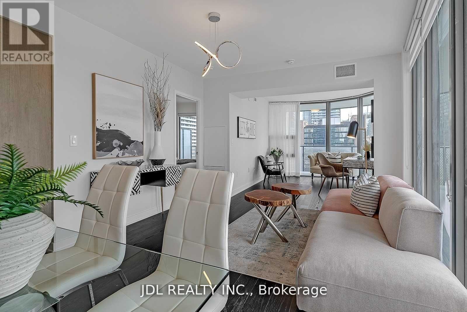 2105 - 11 Wellesley Street W, Toronto, Ontario M4Y 1E8 - Photo 6 - C13662980