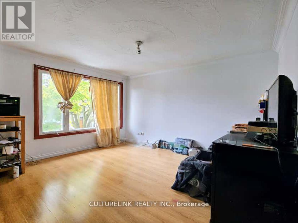 52 Palmerston Avenue, Toronto, Ontario  M6J 2J1 - Photo 24 - C13663012