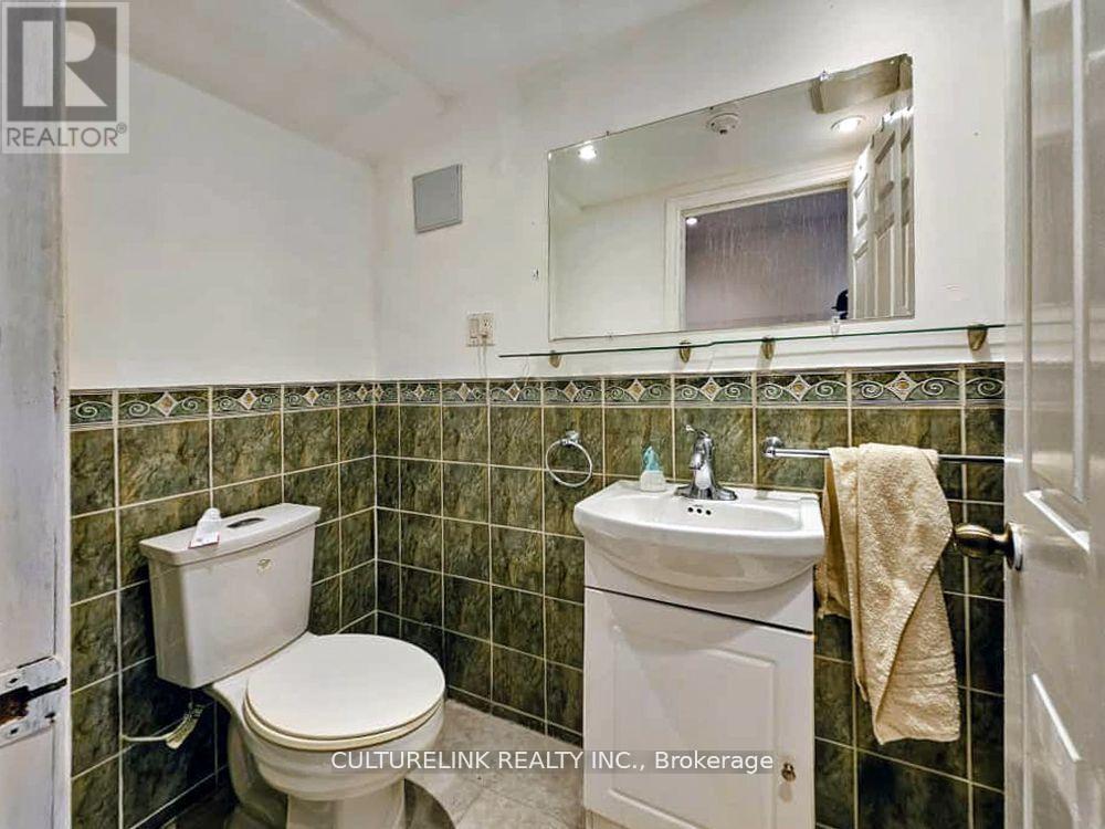 52 Palmerston Avenue, Toronto, Ontario  M6J 2J1 - Photo 28 - C13663012