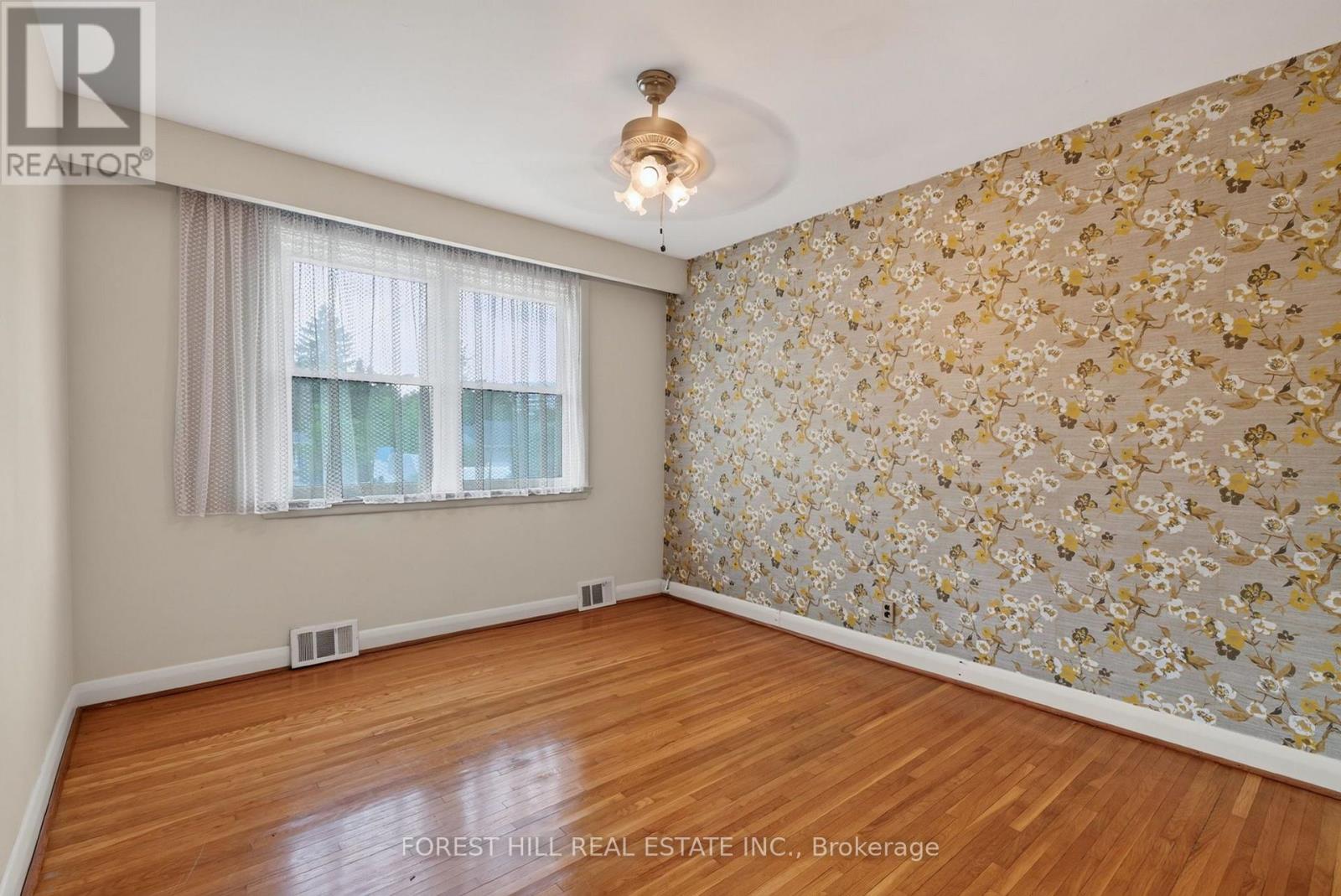 15 Robson Place, Toronto, Ontario  M2R 2Y3 - Photo 10 - C13663024