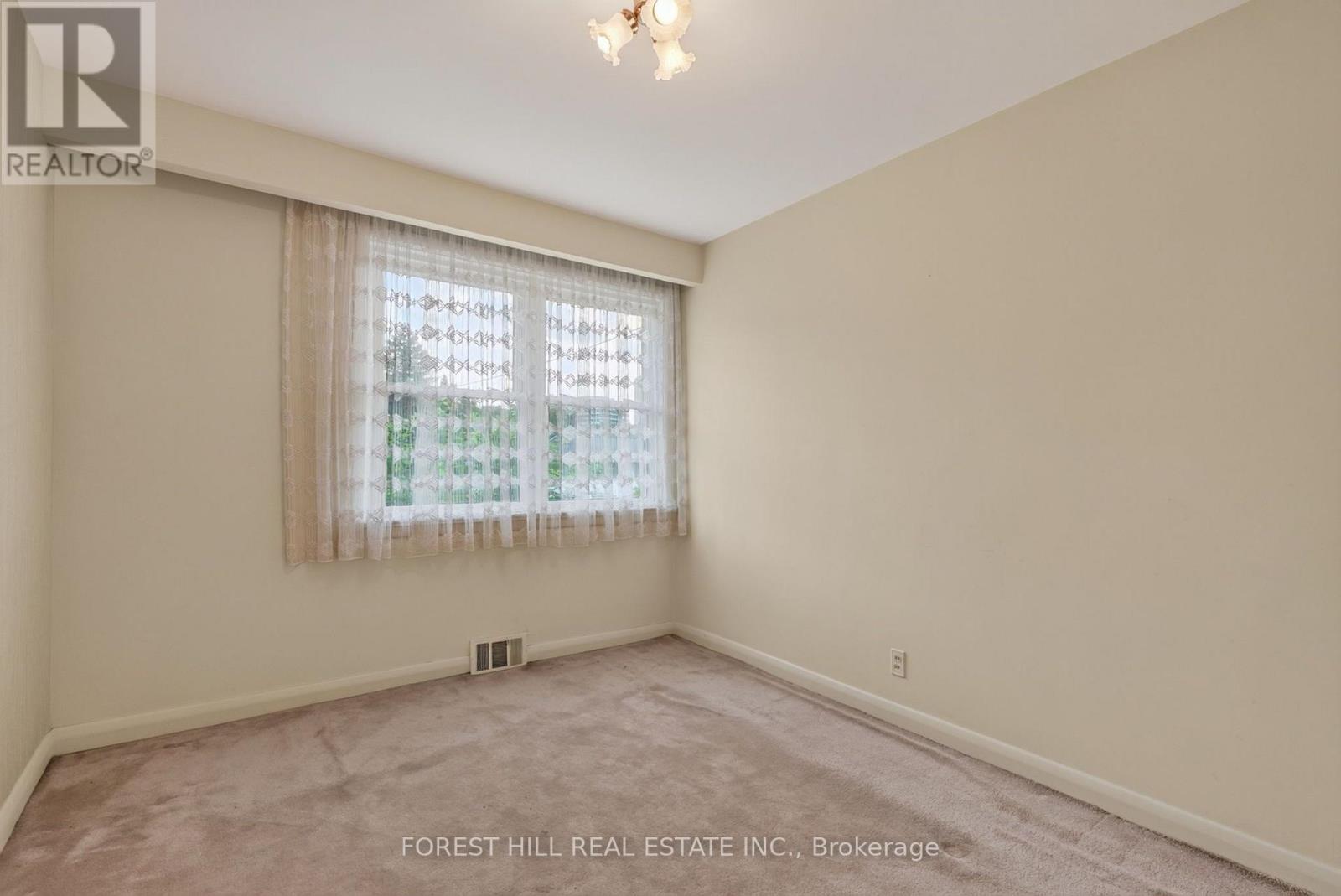15 Robson Place, Toronto, Ontario  M2R 2Y3 - Photo 16 - C13663024