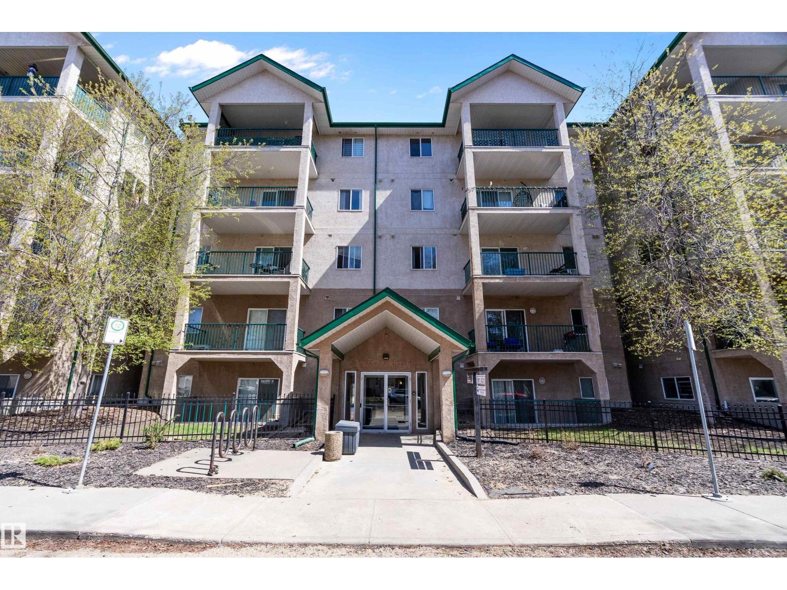 #325 11325 83 ST NW, edmonton, Alberta