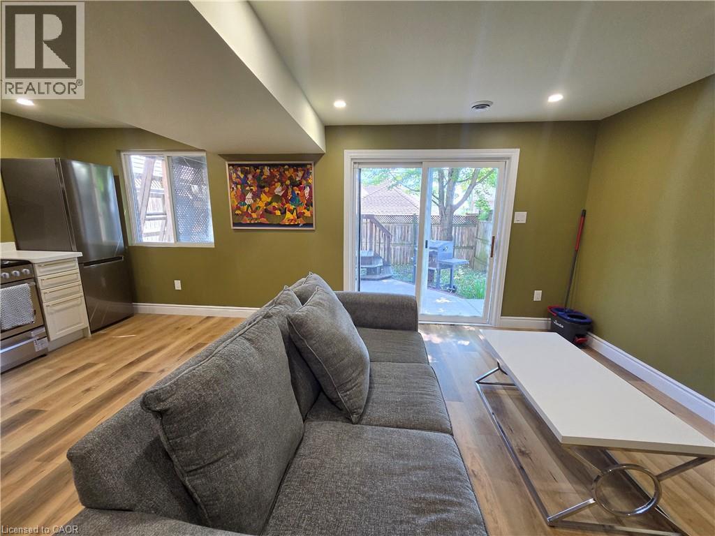 709 Windflower Crescent, Kitchener, Ontario  N2E 4B3 - Photo 7 - 40844152