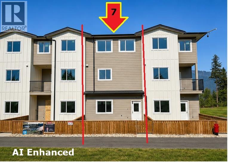 222 Temple Street Unit# 7, Sicamous, British Columbia  V0E 2V0 - Photo 3 - 10397441