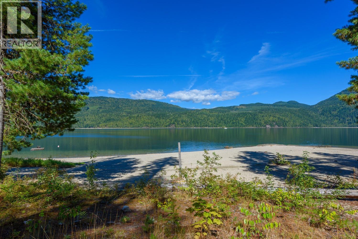 Lot A & Lot 6 Anstey Arm, Sicamous, British Columbia